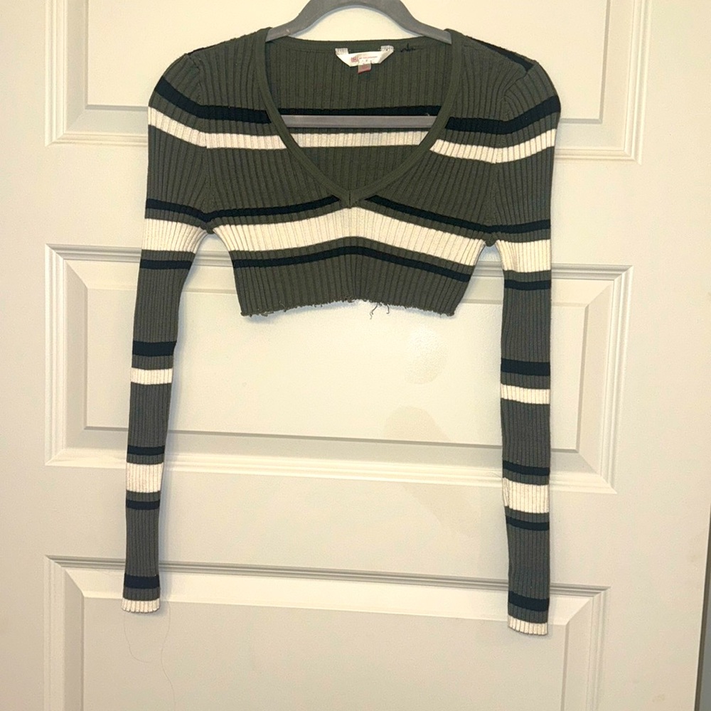 Crop stripe sweater